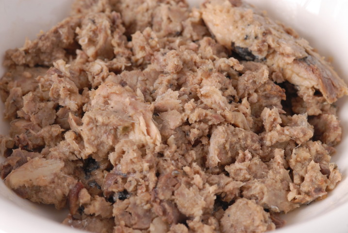 食欲が落ちた時のトッピングに 食いつき抜群 Vacel いわしフレーク 80ｇの通販 無添加の犬猫用おやつならブロス
